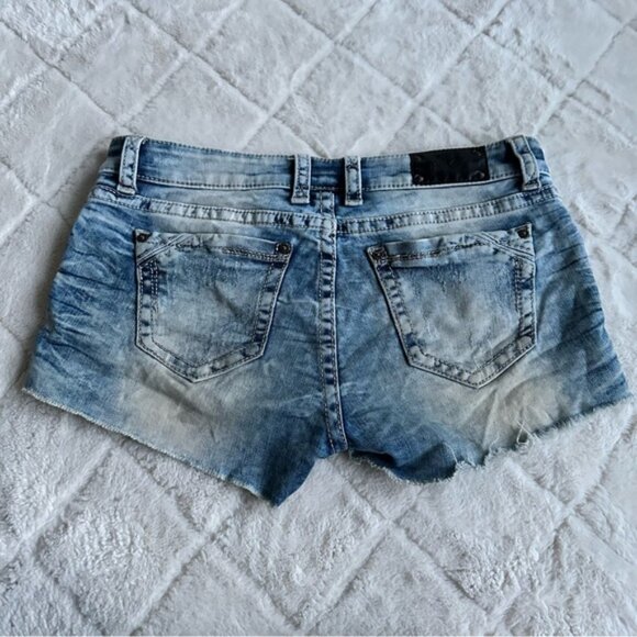 Buckle Black | Fit No. 256 Boyfriend Stretch Short | Size 26 - Picture 4 of 13